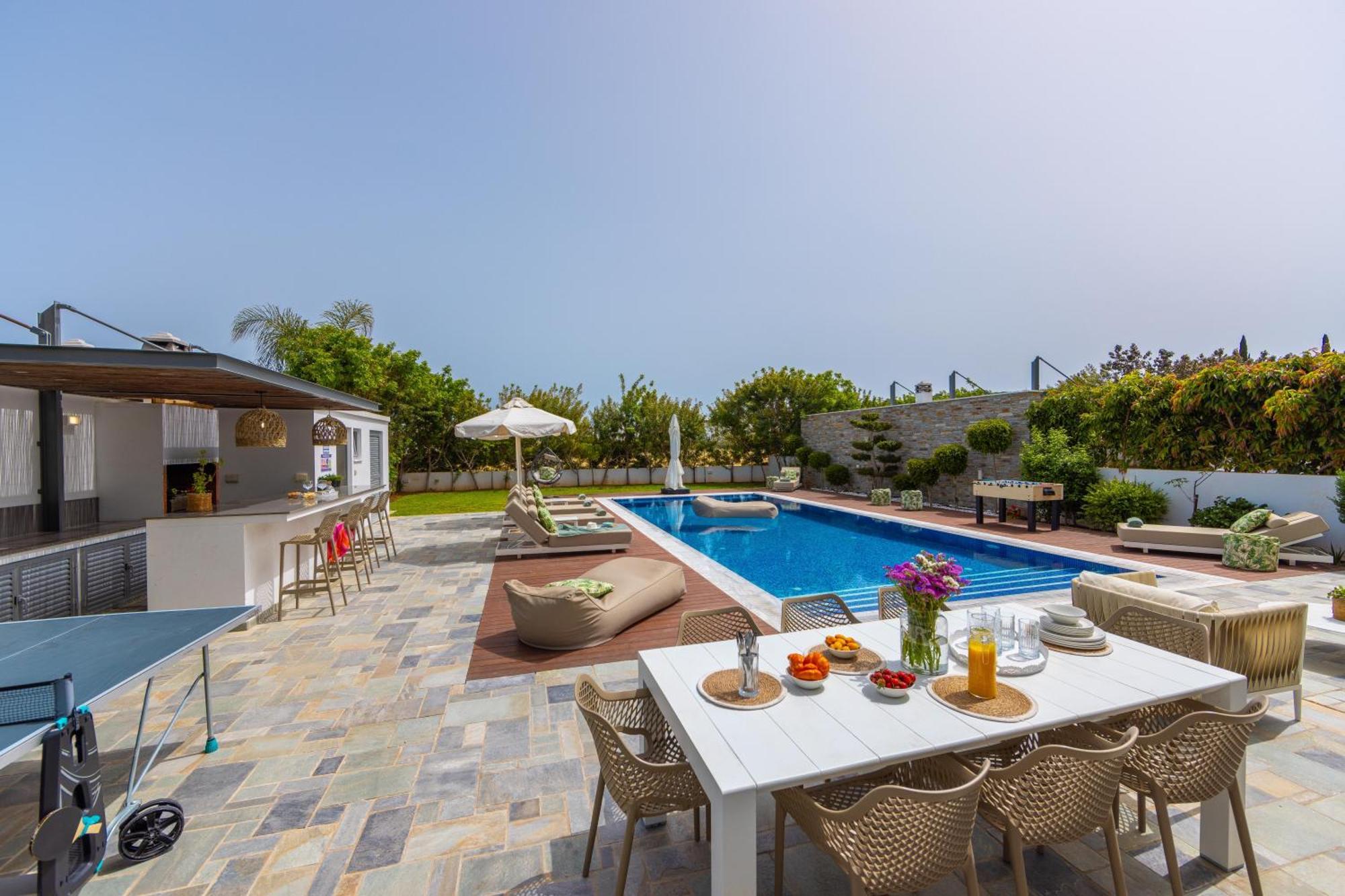 Green Heaven Villa 3 โปรทาราส ภายนอก รูปภาพ