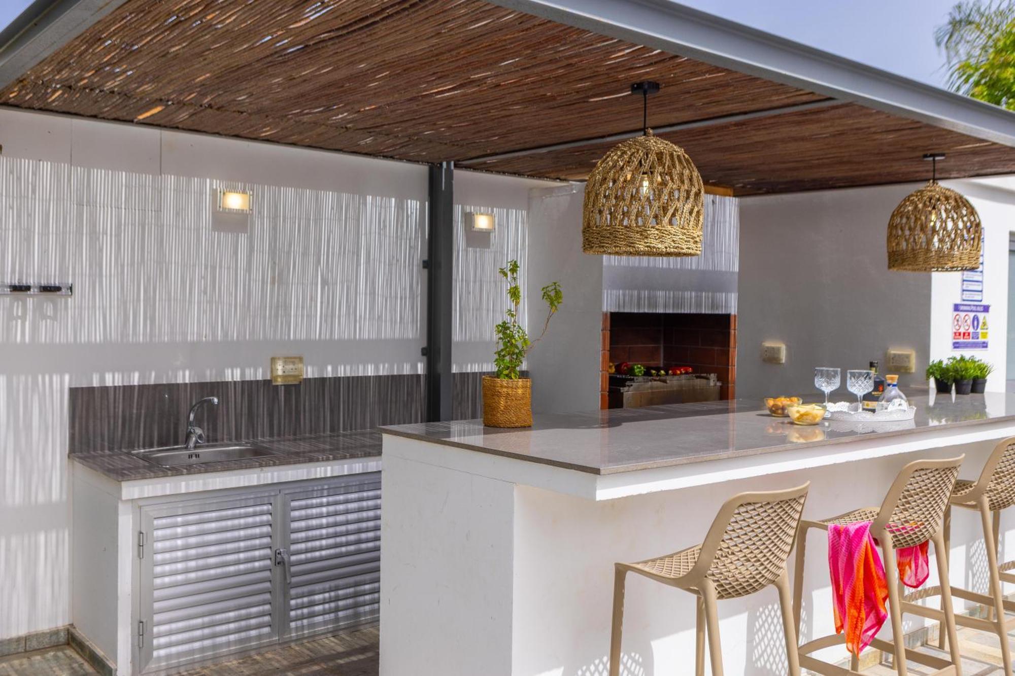 Green Heaven Villa 3 โปรทาราส ภายนอก รูปภาพ