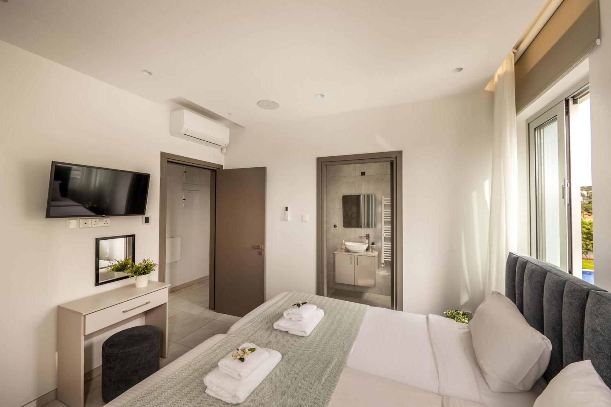 Green Heaven Villa 3 โปรทาราส ภายนอก รูปภาพ