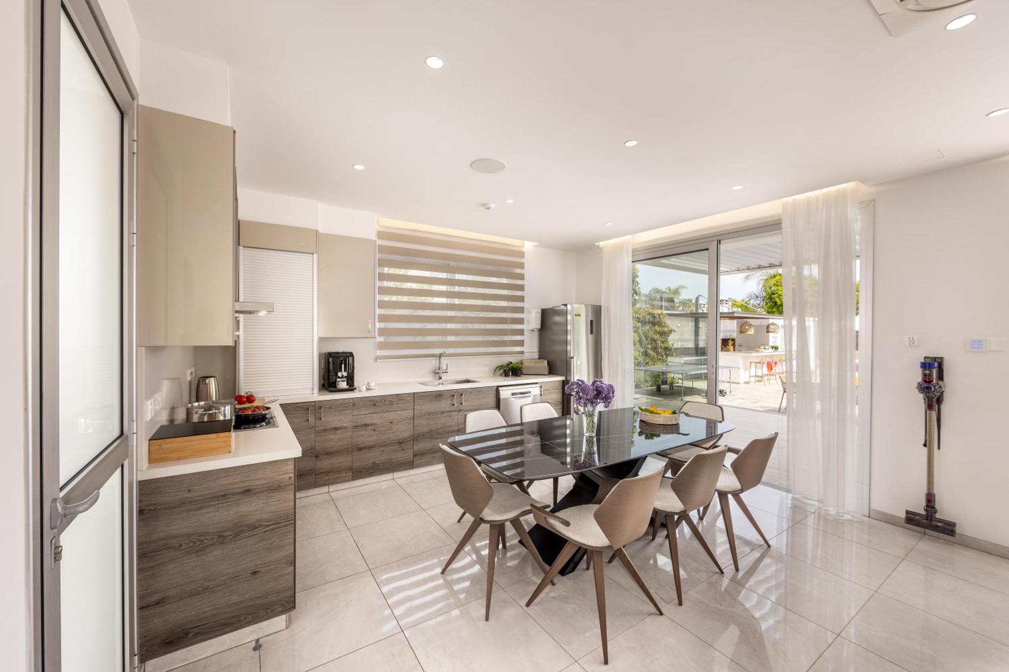 Green Heaven Villa 3 โปรทาราส ภายนอก รูปภาพ