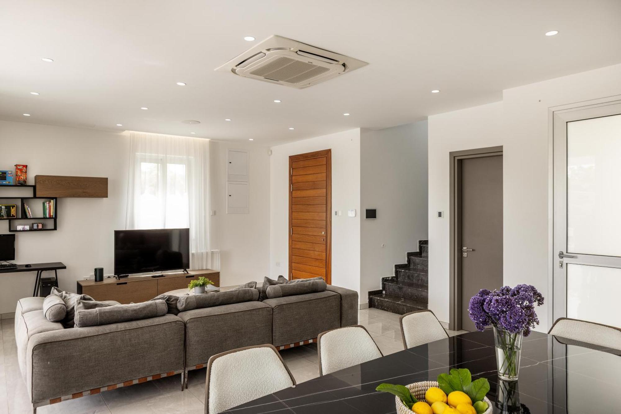 Green Heaven Villa 3 โปรทาราส ภายนอก รูปภาพ