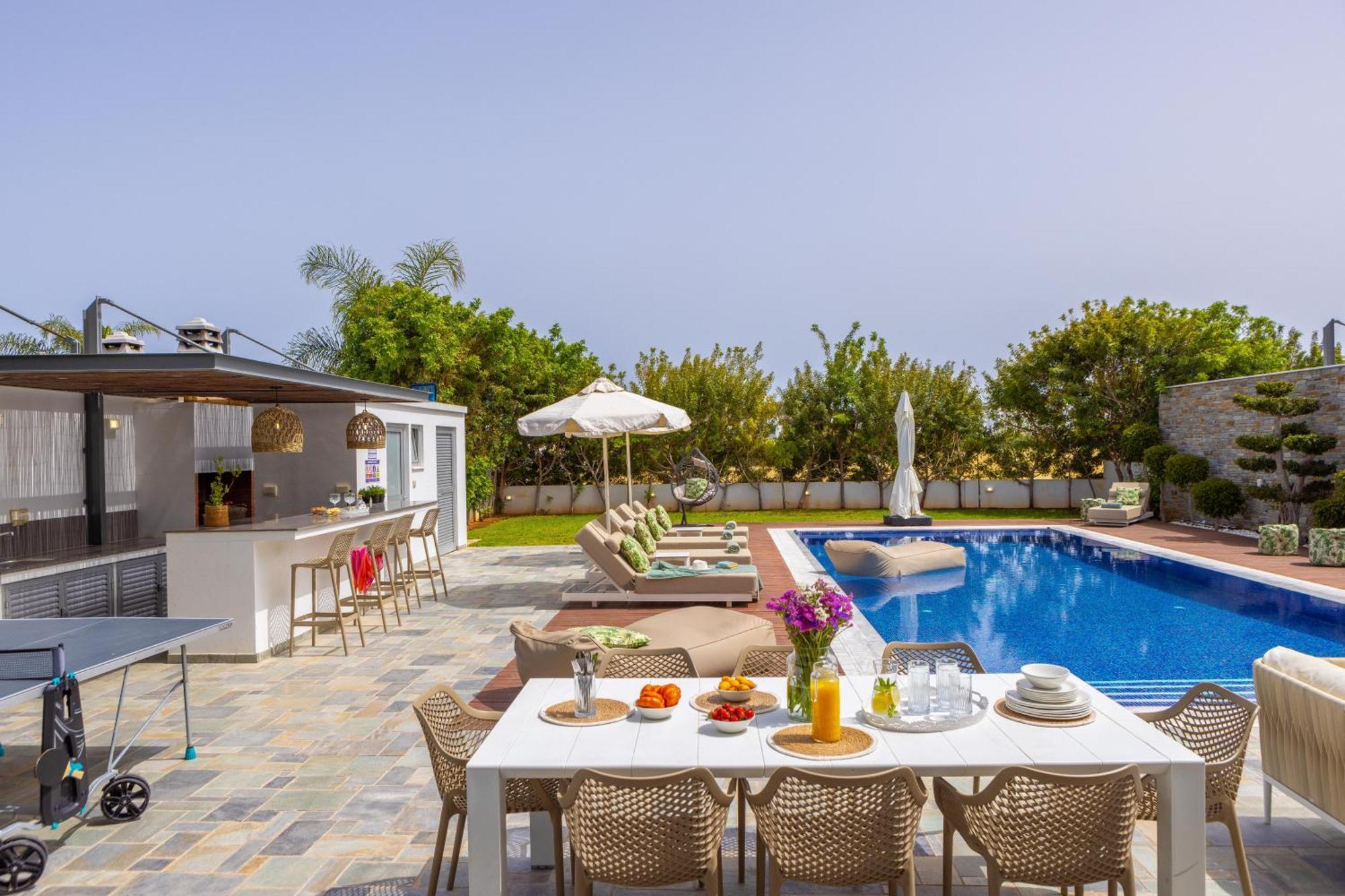 Green Heaven Villa 3 โปรทาราส ภายนอก รูปภาพ