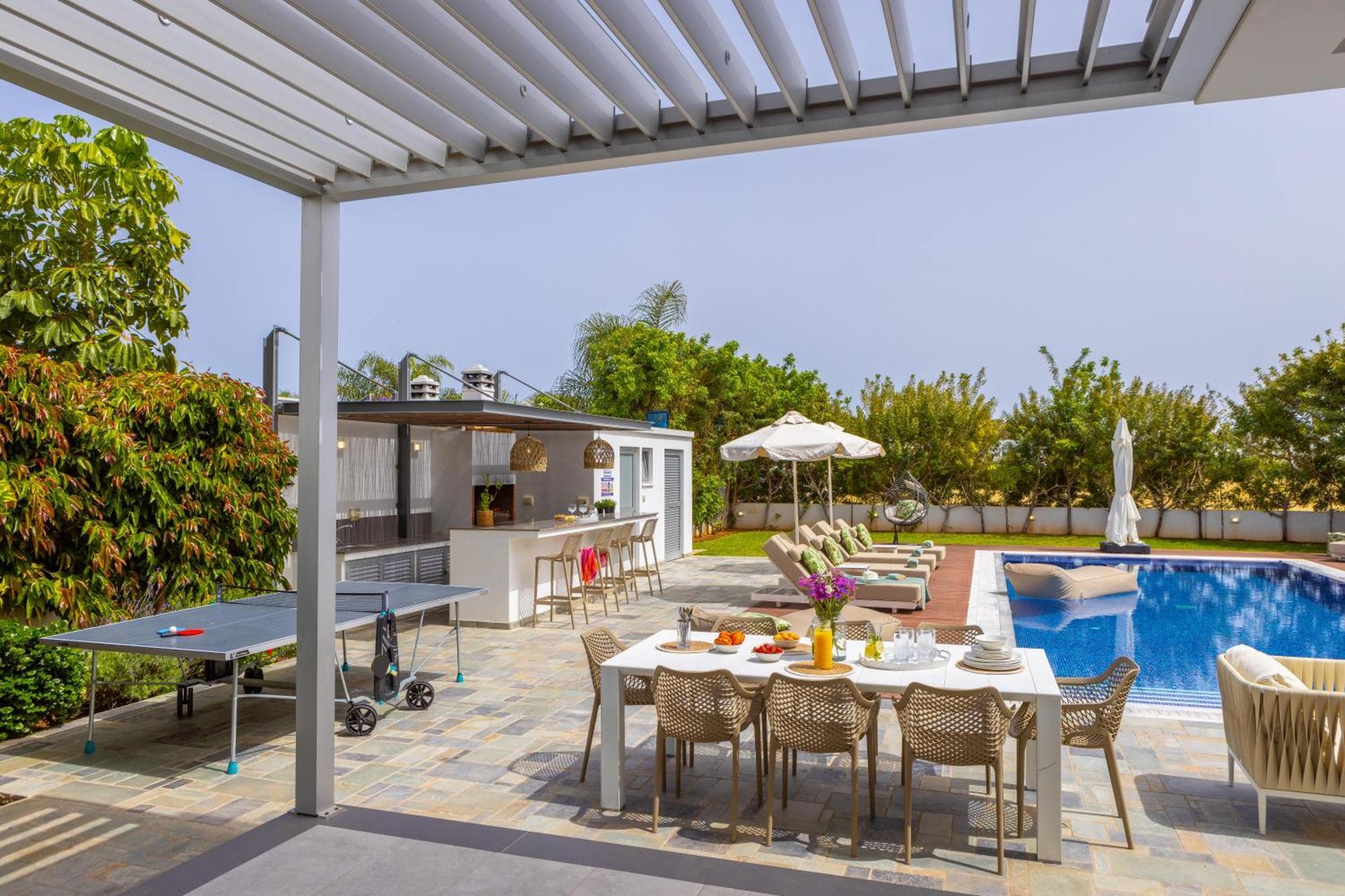 Green Heaven Villa 3 โปรทาราส ภายนอก รูปภาพ