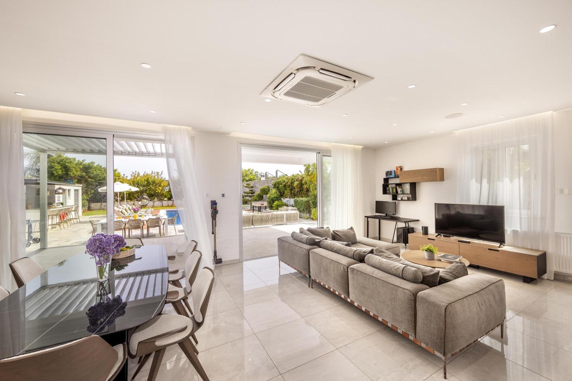 Green Heaven Villa 3 โปรทาราส ภายนอก รูปภาพ