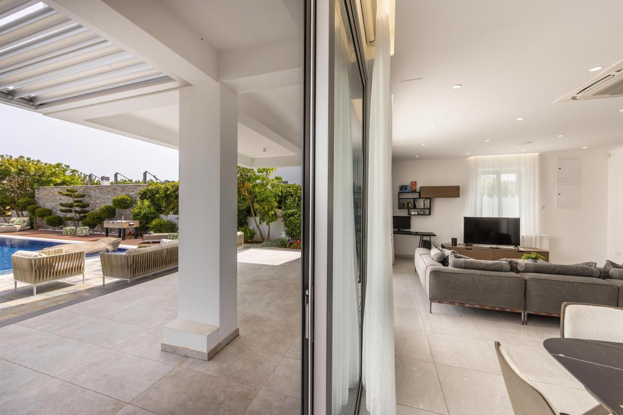 Green Heaven Villa 3 โปรทาราส ภายนอก รูปภาพ