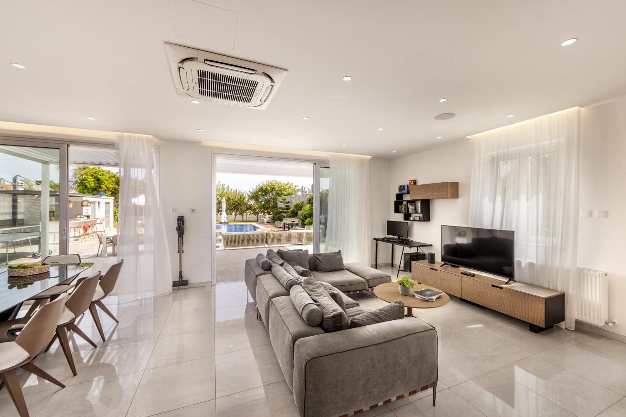Green Heaven Villa 3 โปรทาราส ภายนอก รูปภาพ