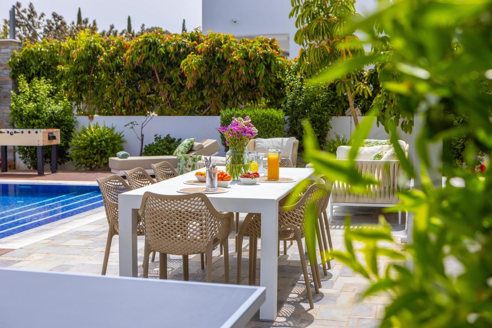 Green Heaven Villa 3 โปรทาราส ภายนอก รูปภาพ
