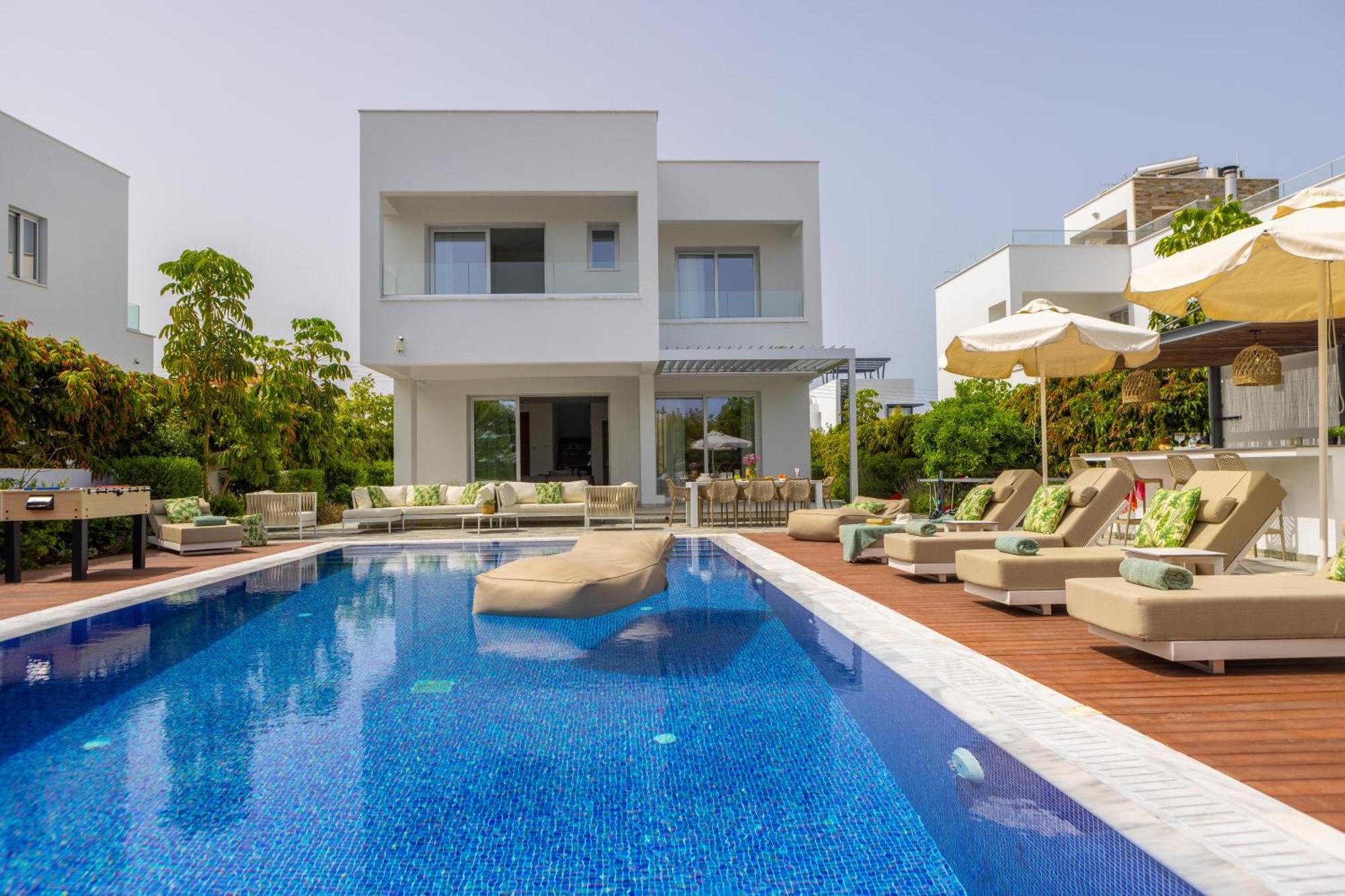 Green Heaven Villa 3 โปรทาราส ภายนอก รูปภาพ